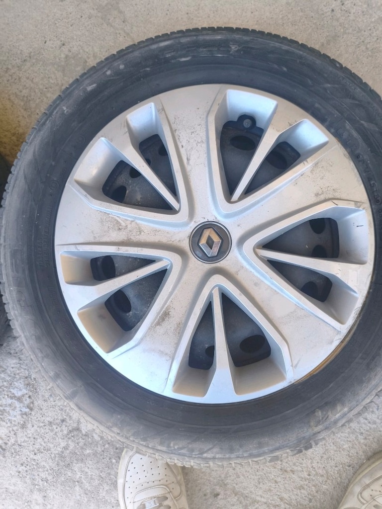sahibinden clio 4 jant lastik takımı - 2