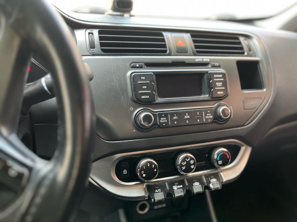 2013 model 1.4 fancy - 11