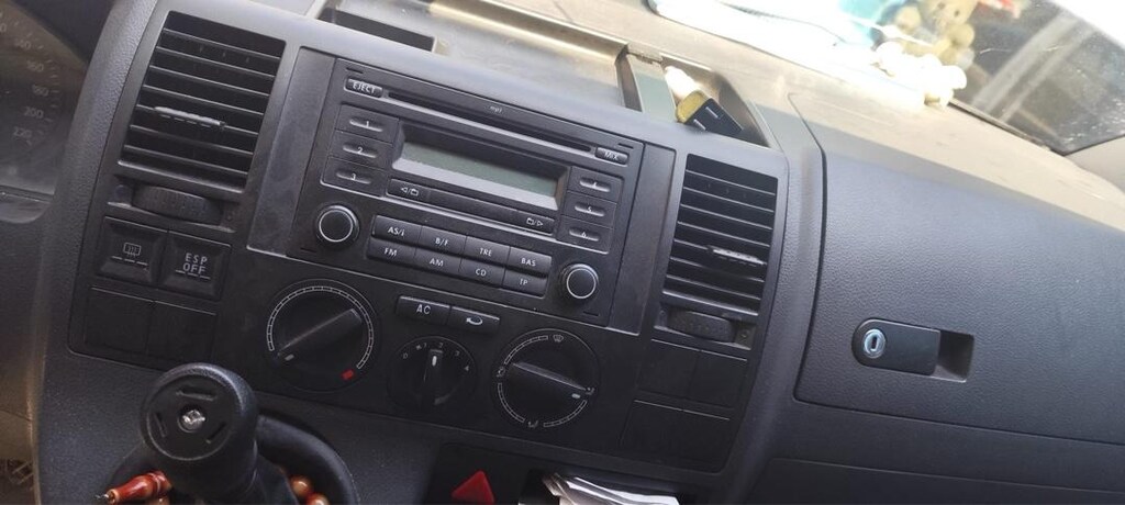 Volkswagen Transporter - 7