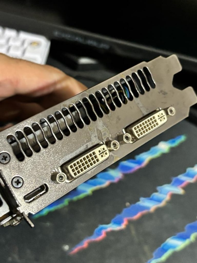 ASUS GeForce GTX 560 Ti 1GB GDDR5 Ekran kartı - 6