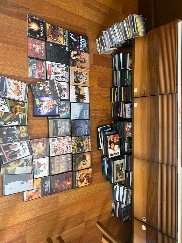 çoğunluğu orjinal cd - 2