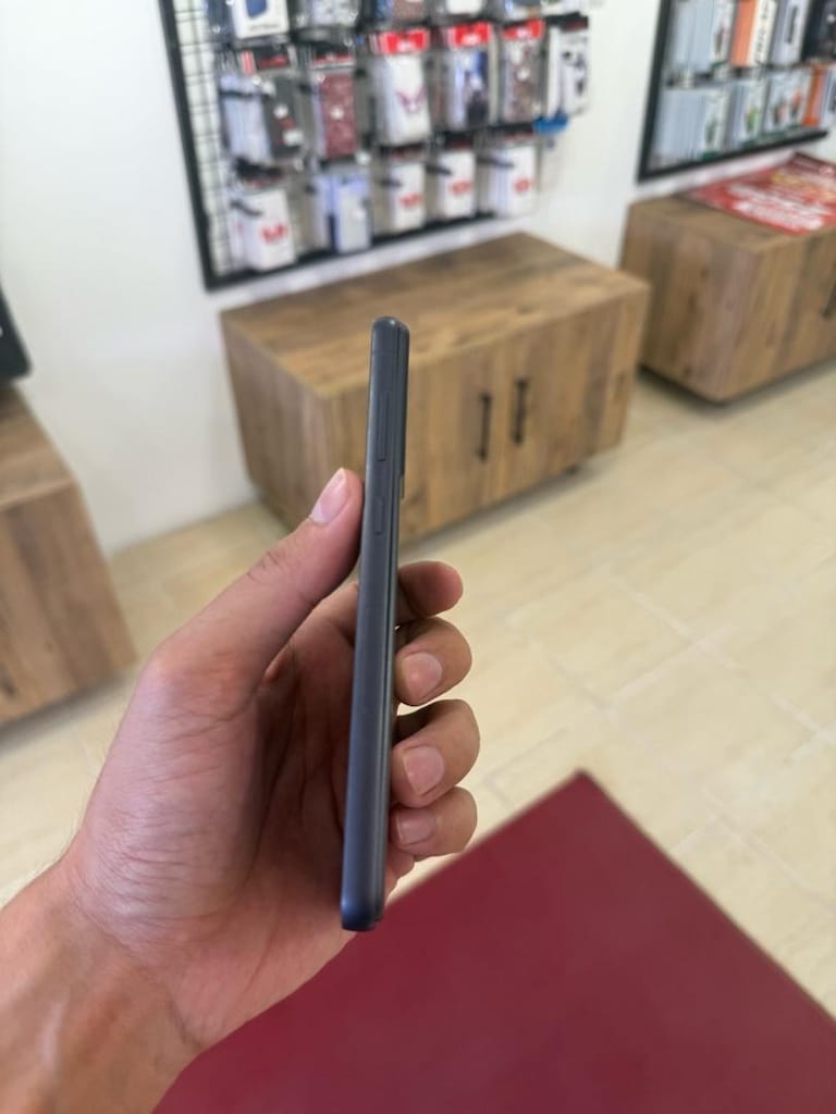 Samsung S21 FE Siyah 128GB - 4
