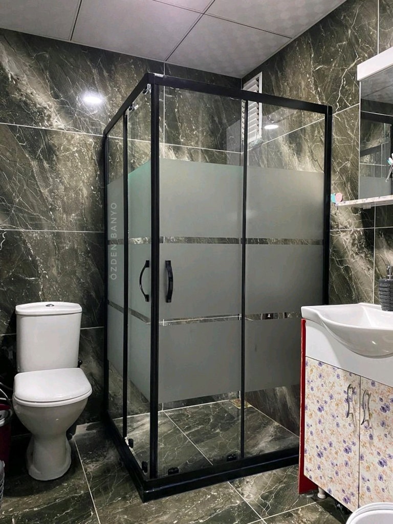 DUŞAKABİNDE FIRSAT - 15