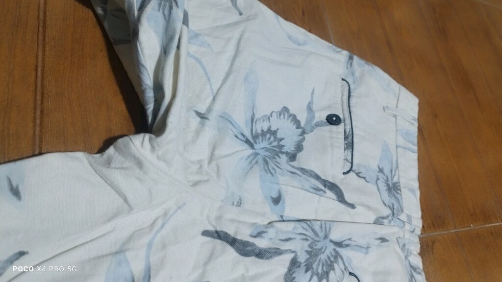 #Zara bermuda pantolon..Belden az daraltılmıştır..Bu tip çokça var. - 5