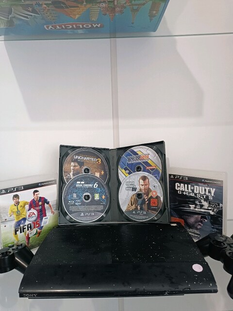 PS3 SUPER SLİM 500GB CD+KIRDIRILMIŞ OYUNLU