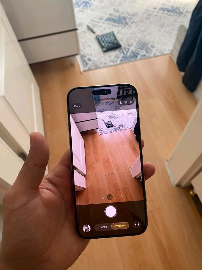 İPHONE 16 PRO MAX YURT İÇİ GARANTİLİ HATASİZ - 2