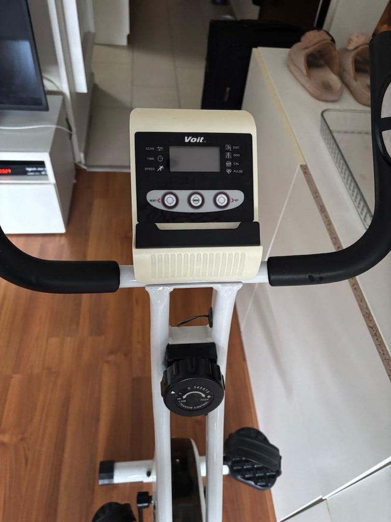 Voit X Bike Katlanabilir Kondisyon Bisikleti – Sırt Dayamalı, Temiz - 3