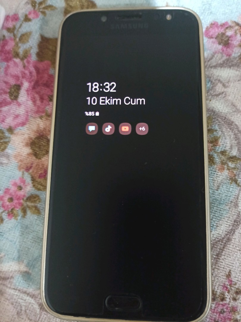 Samsung J7 pro 64gb hafıza - 9