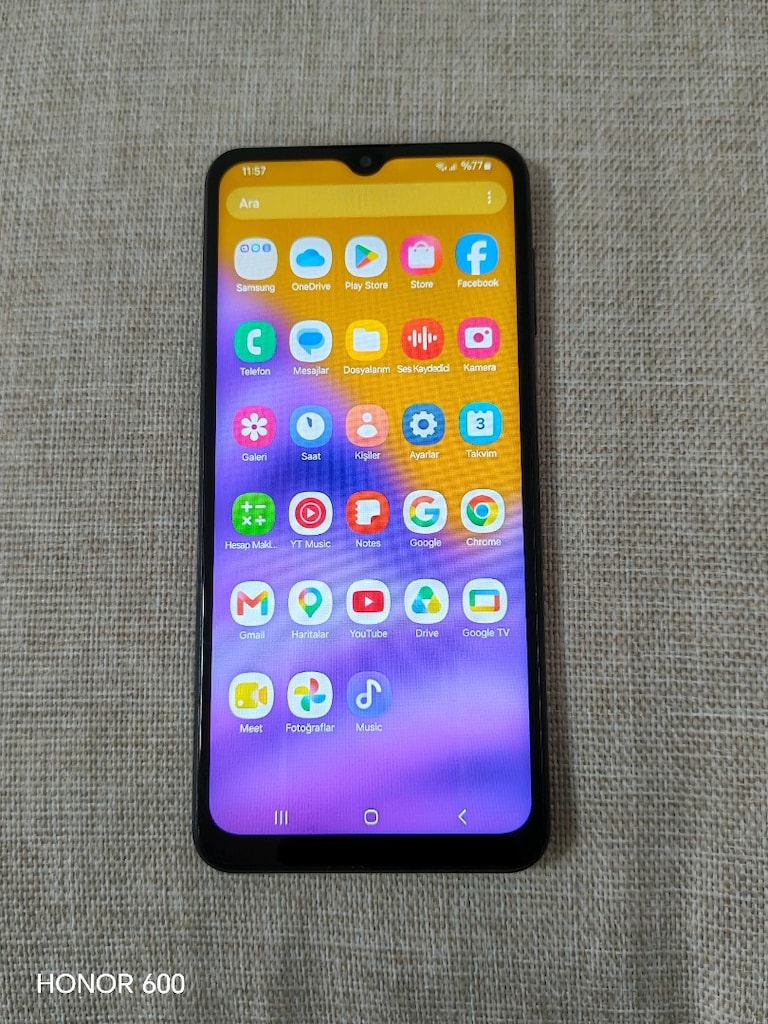 Samsung A04s 64 e 4 rem sorunsuz temiz Son 3500tl - 4