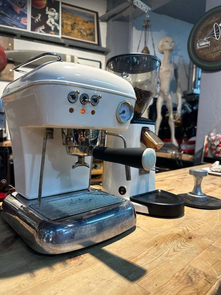 Ascaso Kahve Makinesi ve Öğütücü - 4