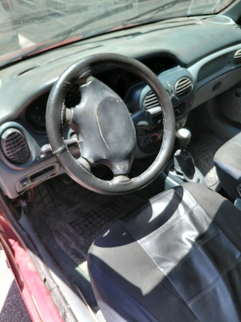 Megan 1 Renault 1998 model 2.0 motor - 7