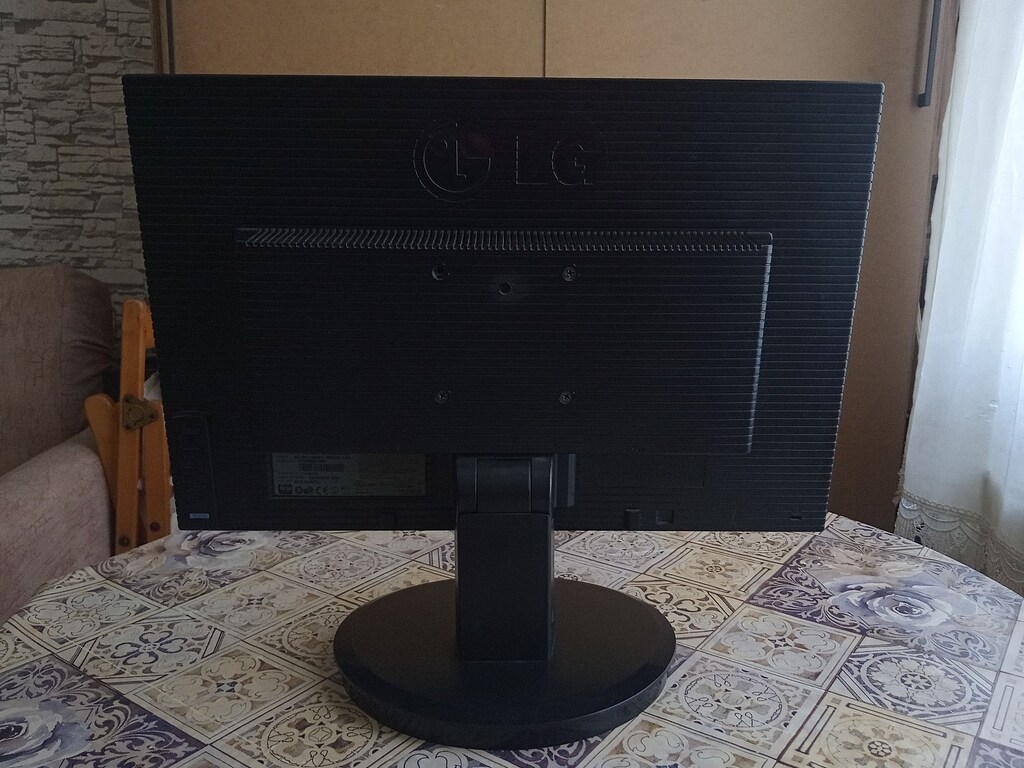 LG Flatron 19'' 75 Hz Monitör (L194WS-BF) - 7