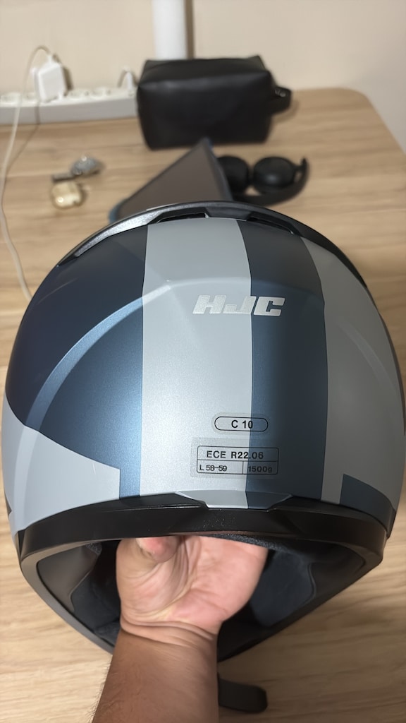 İki kask verilecektir biri Hjc biri Mt marka - 2