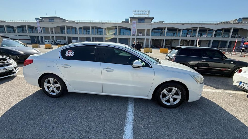 DÜŞÜK KM PEUGEOT 508 1.6 e-HDi ACTIVE - OTOMATİK / BAKIMLI - 4