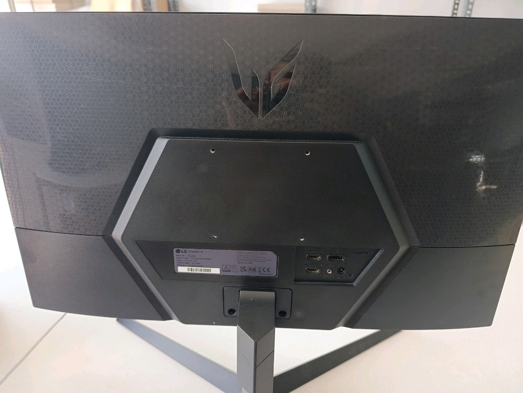 Gaming PC + LG 27GQ50F 27” 165Hz Monitör – RTX 4060 - 9