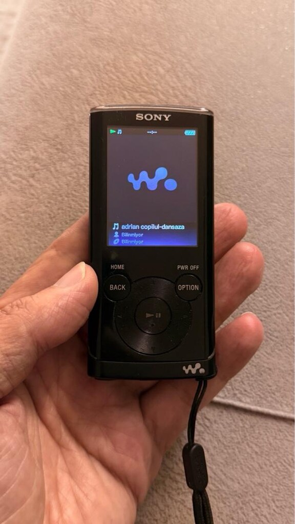 sony mp3 çalar - 2