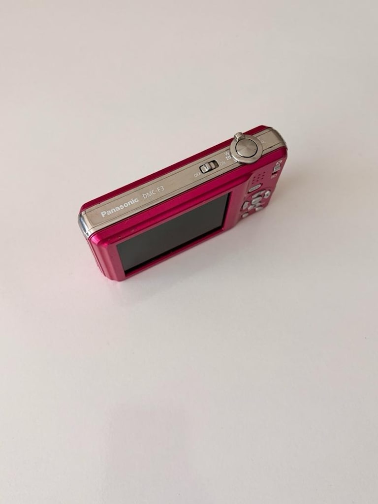 Panasonic Fs3 Pembe Dijital Fotoğraf Makinesi - 5