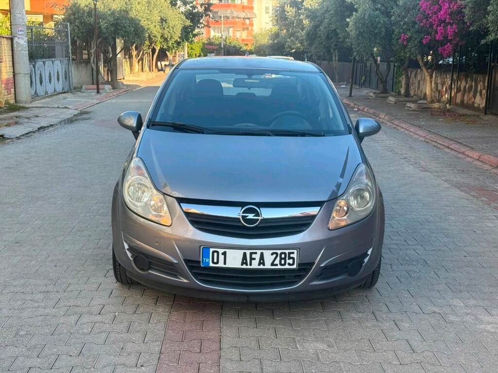 Opel Corsa 1.2 - 8