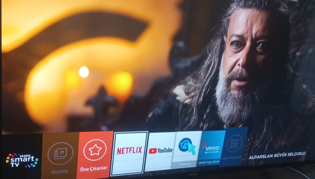 VESTEL 43UD9300 LED 4K SMART TV (TKGS li, Yatık çizgiler mevcut) - 12