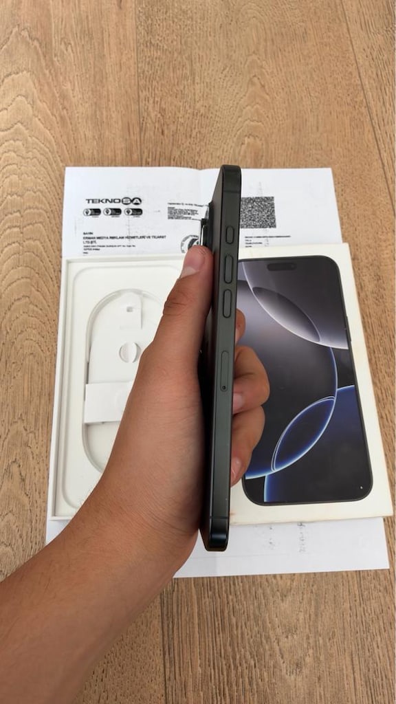 İPhone 16 Pro Max 256GB Garantili - 3