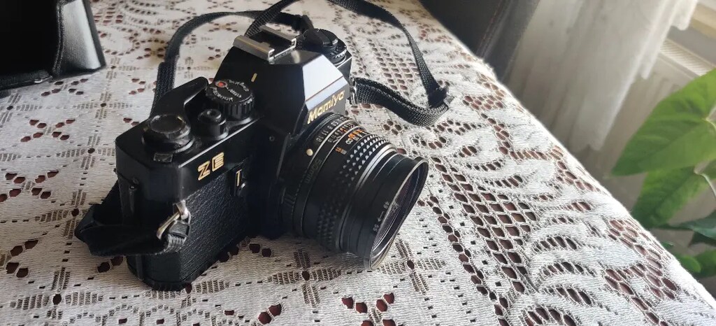 Mamiya ZE Analog Fotoğraf Makinesi.3 tane lens, flaş ve kılıfı mevcut. - 9