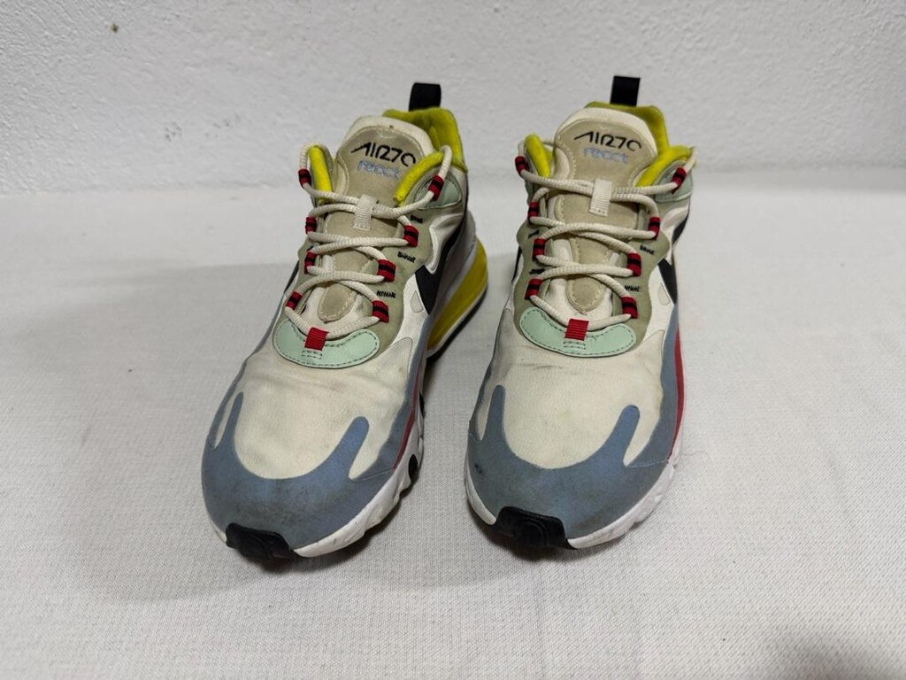 Nike Air Max 270 React Spor Ayakkabı