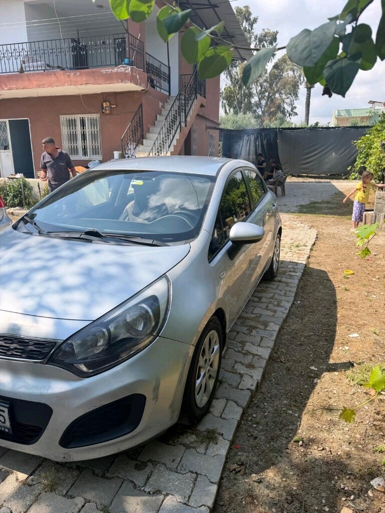 kia rio temiz aile arabası - 11
