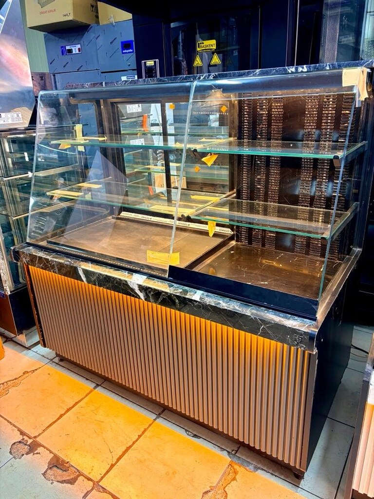 150 Cm Starbuck Tipi İçecek - Pasta - Tatlı Teşhir Dolabı - 3