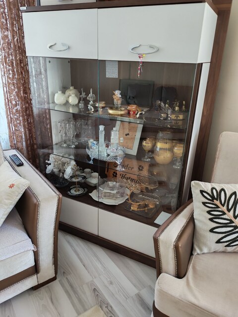 Salon takımı ve yemek masası