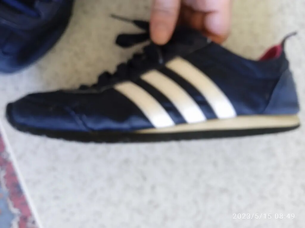 Adidas - 6