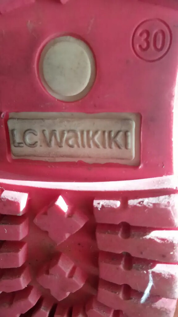 LC Waikiki bot - 5