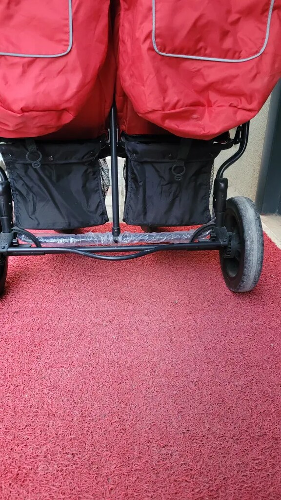 İkiz bebek arabası yeni gibi - 10