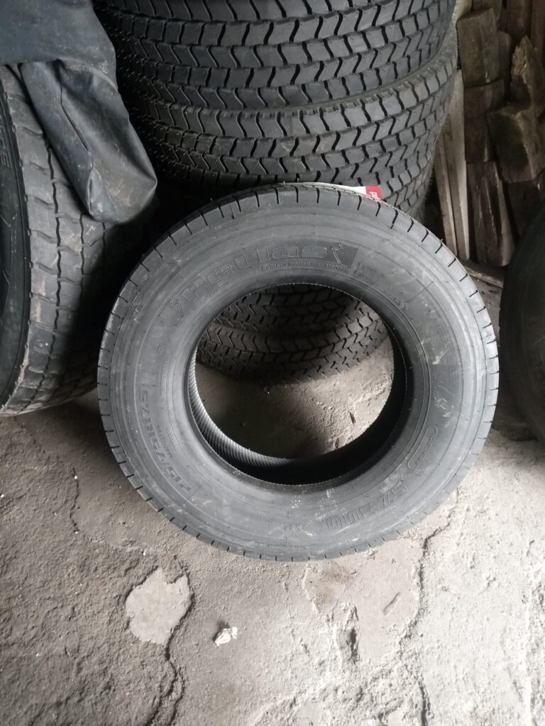 215-75-17.5 petlas marka düz tip lastikler s?f?r - 2
