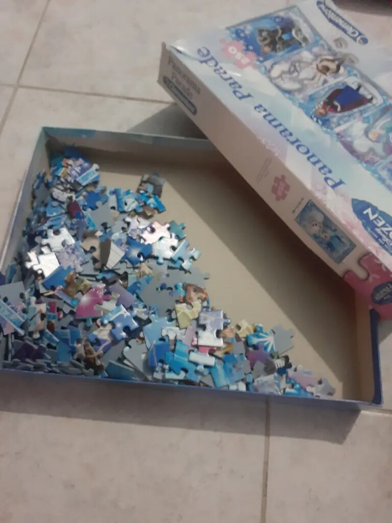 Frozen puzzle 250 parşa - 2