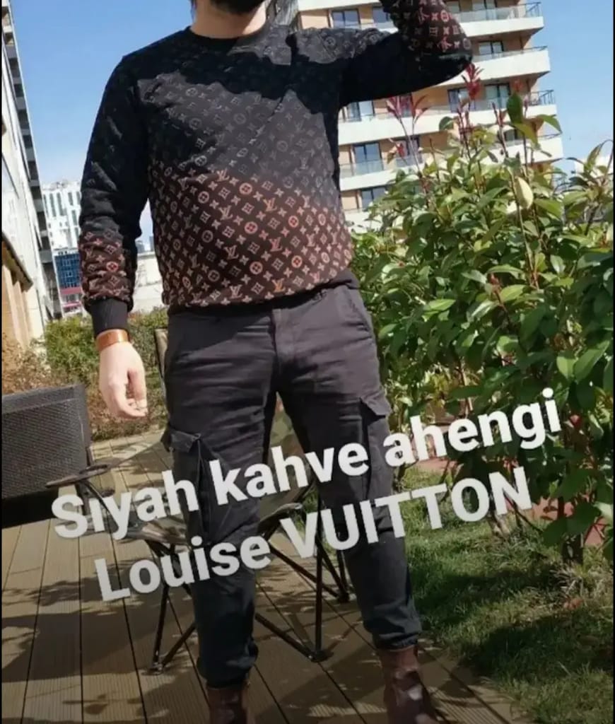 LOUİSE VUITTON