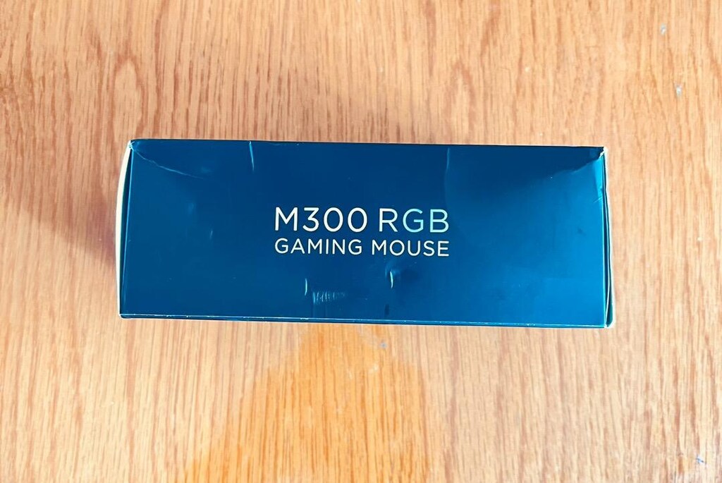 LENOVO LEGION M300 RGB GAMING MOUSE - 3