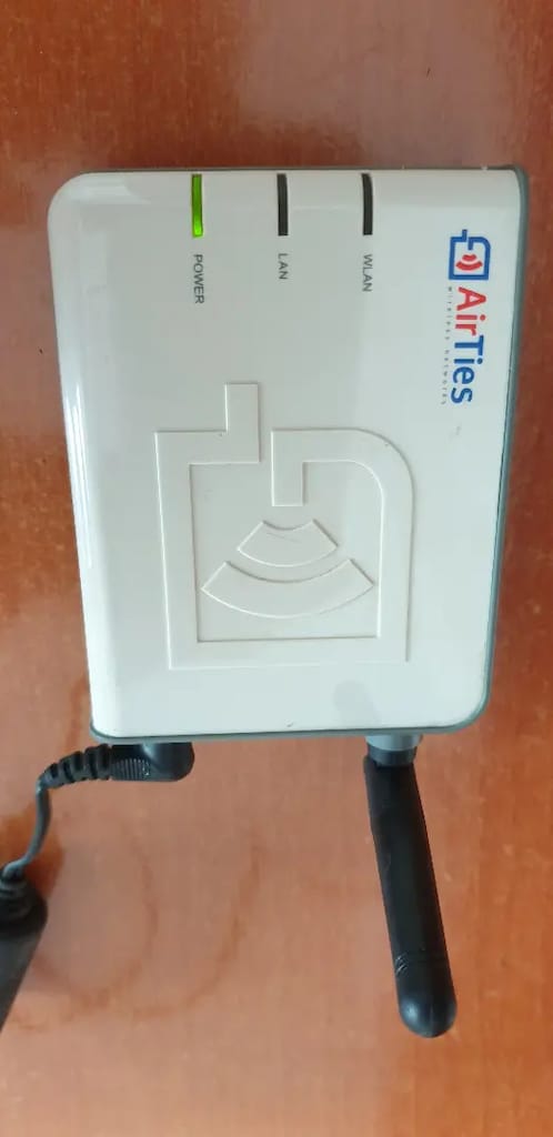 AIRTIES AP301 54 MBPS ACCESS POINT + Adaptör fiyata dahildir