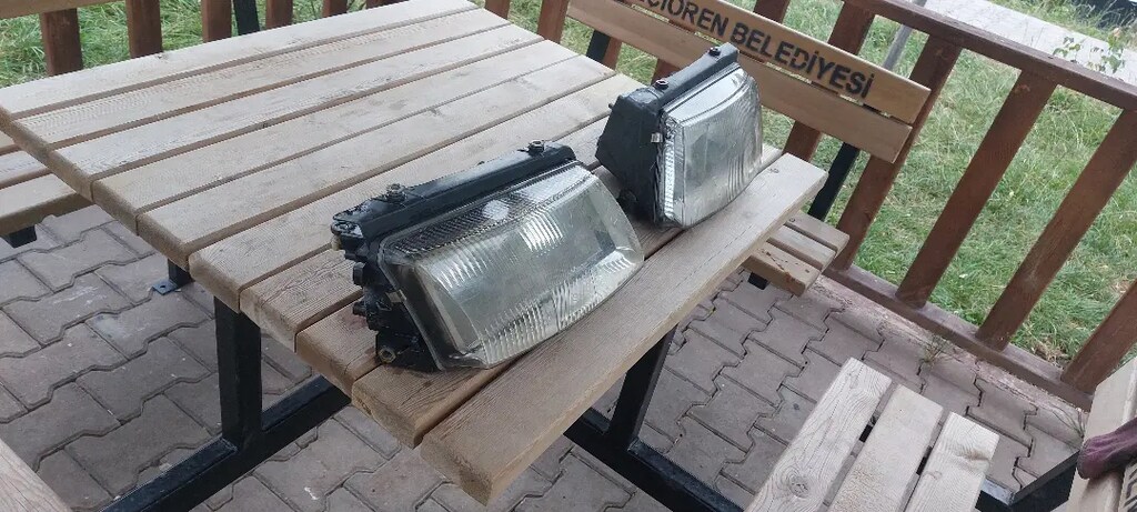 Passat B4 Far Takımı Sol Hella Sağ Djauto Marka temiz, ayakları sağlam - 3