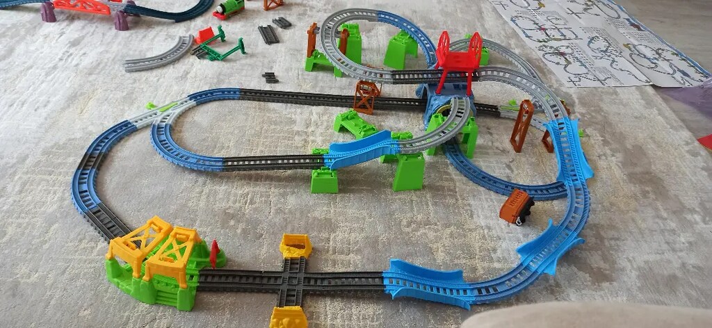 Thomas tren seti 2 set bir arada - 4