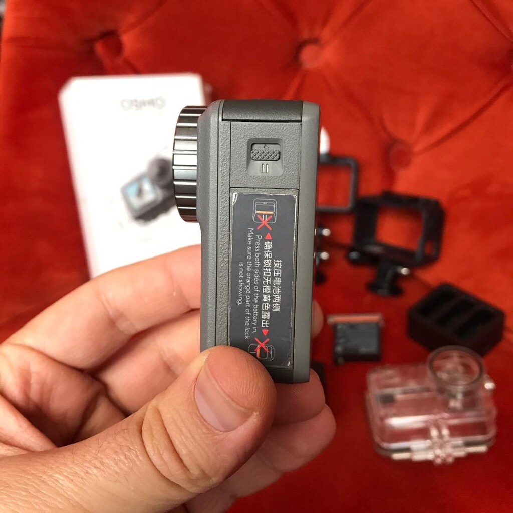 DJI osmo action 1 set harici mikrofon setli 3 batarya ve şarj yuva - 6