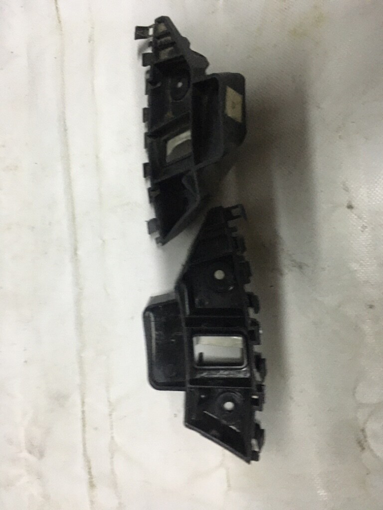 JETTA 2011-2015 ÖN TAMPON BRAKET - 2