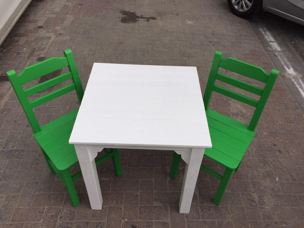 Renkli sandalye ahşap yeşil sandalye beyaz masa 2 li kare takım - 2