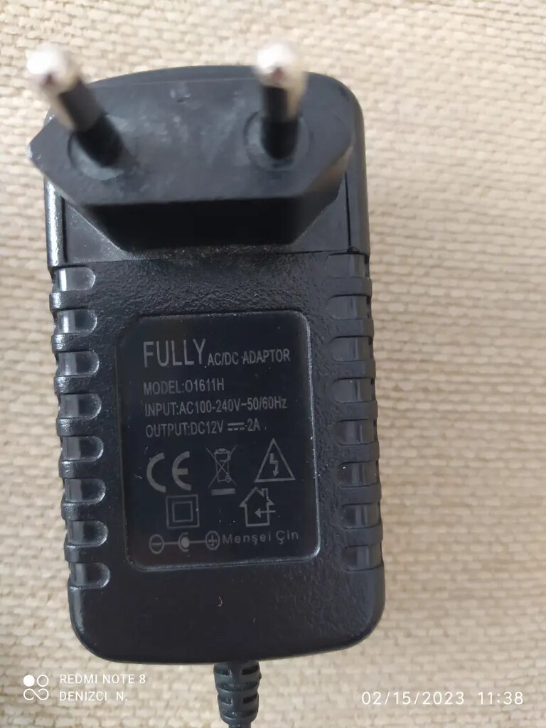 12 Volt 2A Adaptör