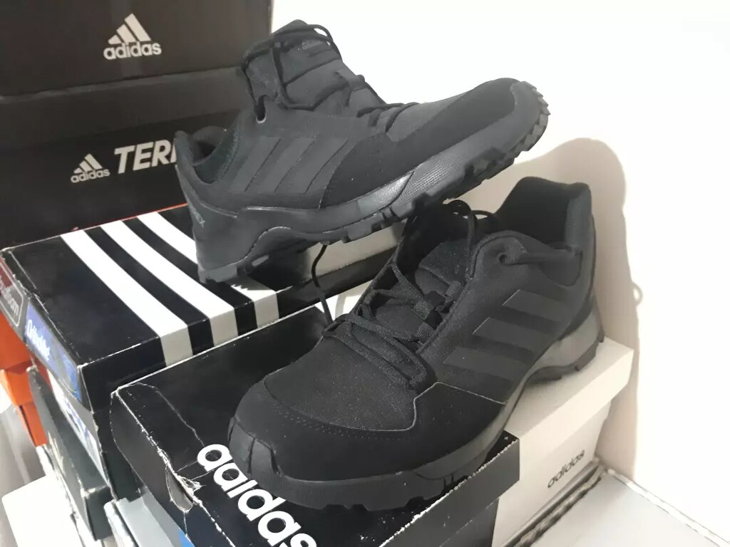 Adidas terrex 38,5 orijinal kart çekilir yeni gibi
