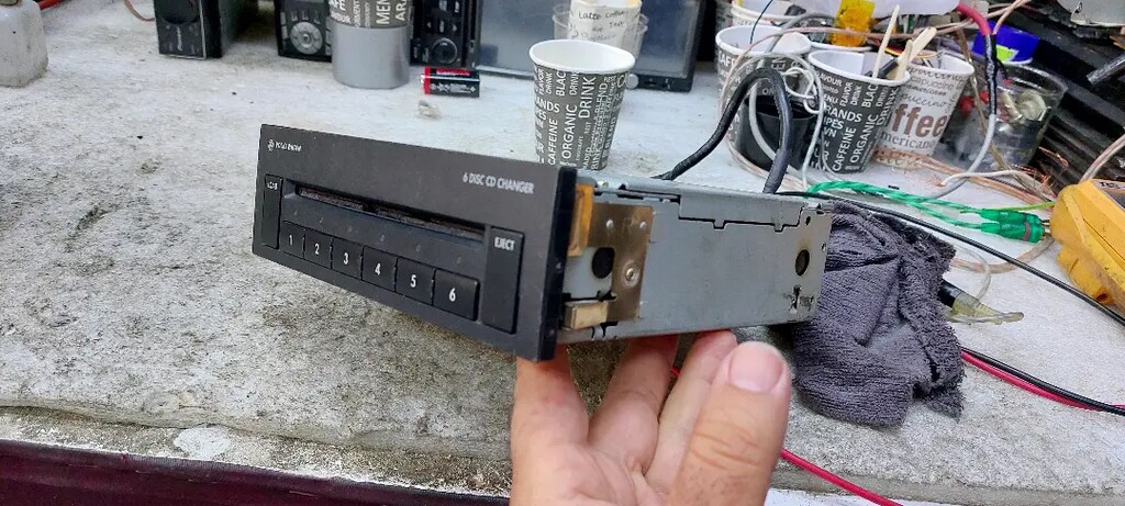 Passat Cd Changer Orjinal Vw Passat 6 DISC CD CHANGER Made in France - 3