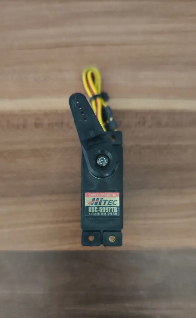 Hitec HSC-5997TG - Titanyum Dişli Robot Servo - 10