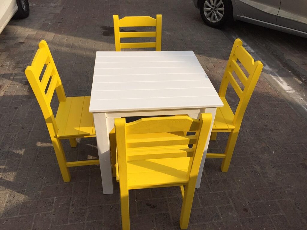 Renkli sandalye sarı 4 lü takım beyaz masa imalat - 6