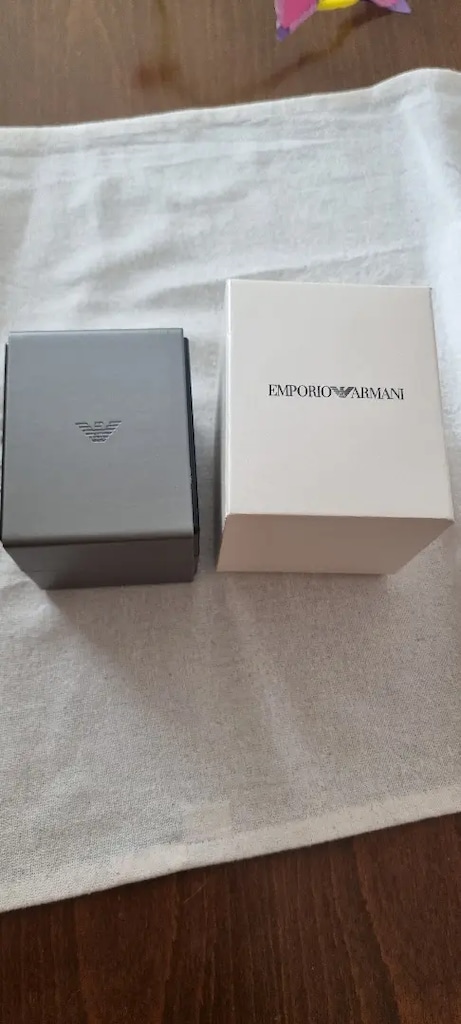 Emporio Armanı ar 1979 tertemiz - 4