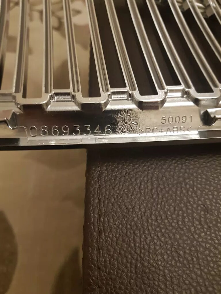 VOLVO V70 Ön Tampon Panjur Grille Orginal Sıfır Parça 2001-2006 yıllar - 7