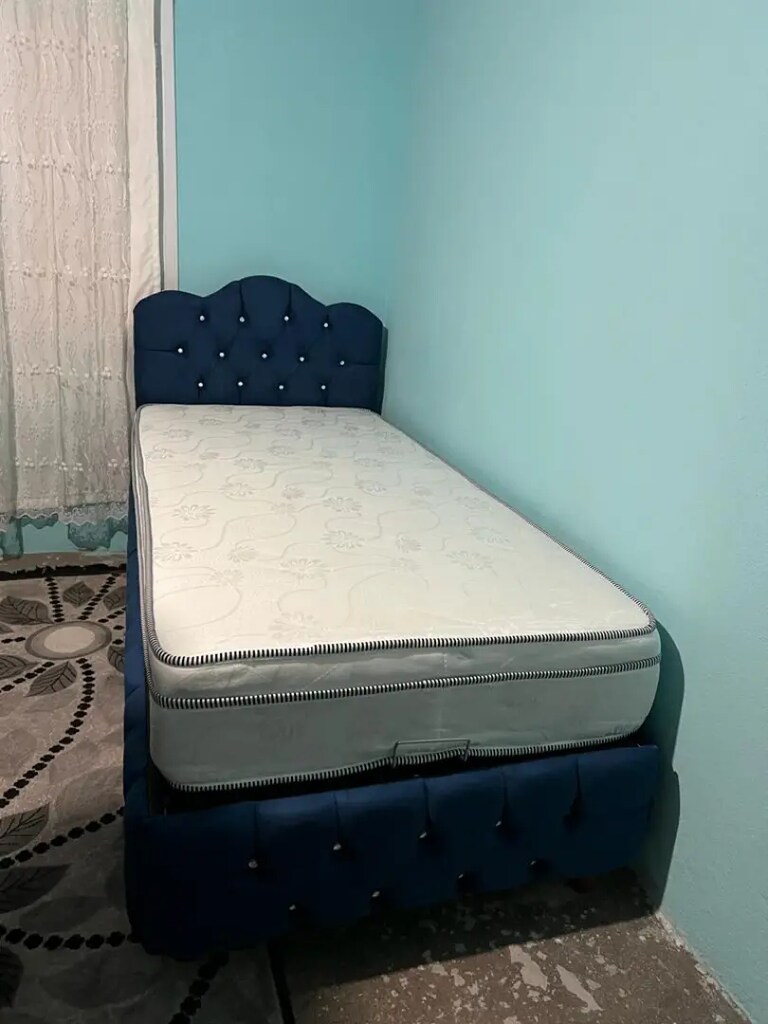90x190 ultra lüks kapitoneli baza başlık yatak sıfır ürün ambaljinda - 3
